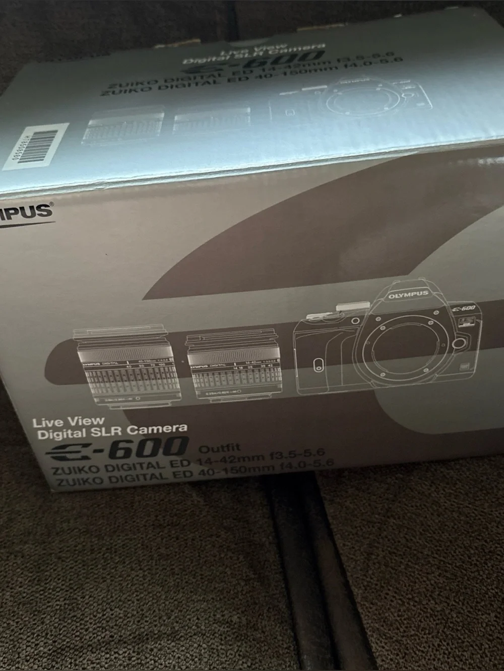 Olympus E-600 Digital Camera with 2 Lenses New In Opened Box